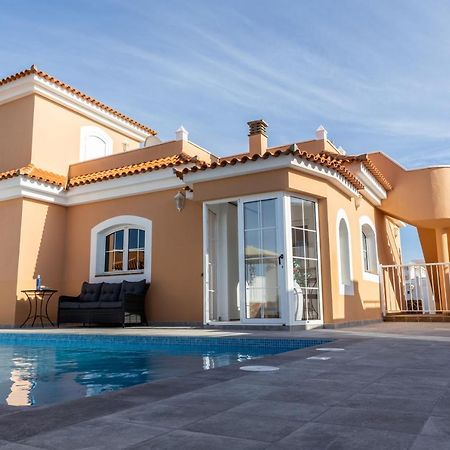 Perfect For Family Holidays With Private Pool, Near Beach And Golf- Villa Ashley Costa De Antigua Luaran gambar