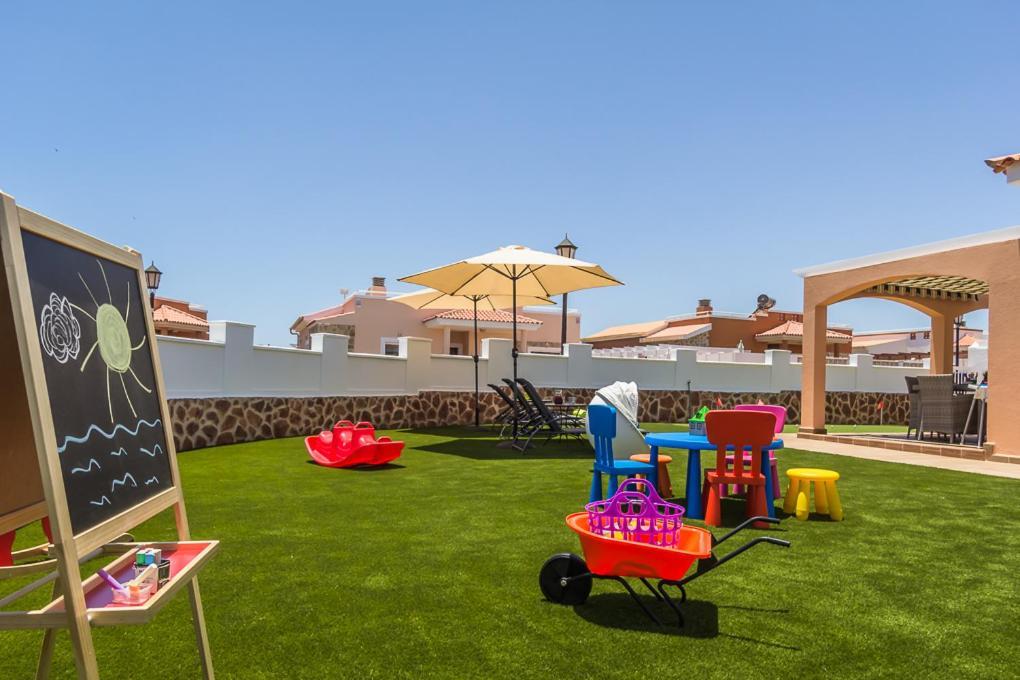 Perfect For Family Holidays With Private Pool, Near Beach And Golf- Villa Ashley Costa De Antigua Luaran gambar