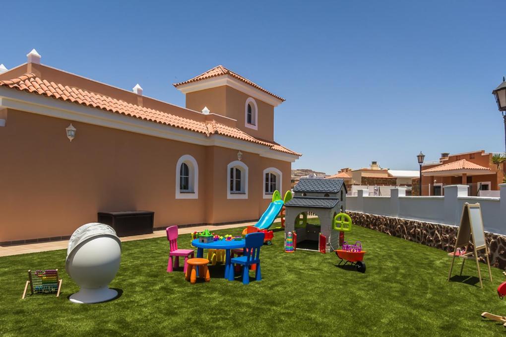 Perfect For Family Holidays With Private Pool, Near Beach And Golf- Villa Ashley Costa De Antigua Luaran gambar