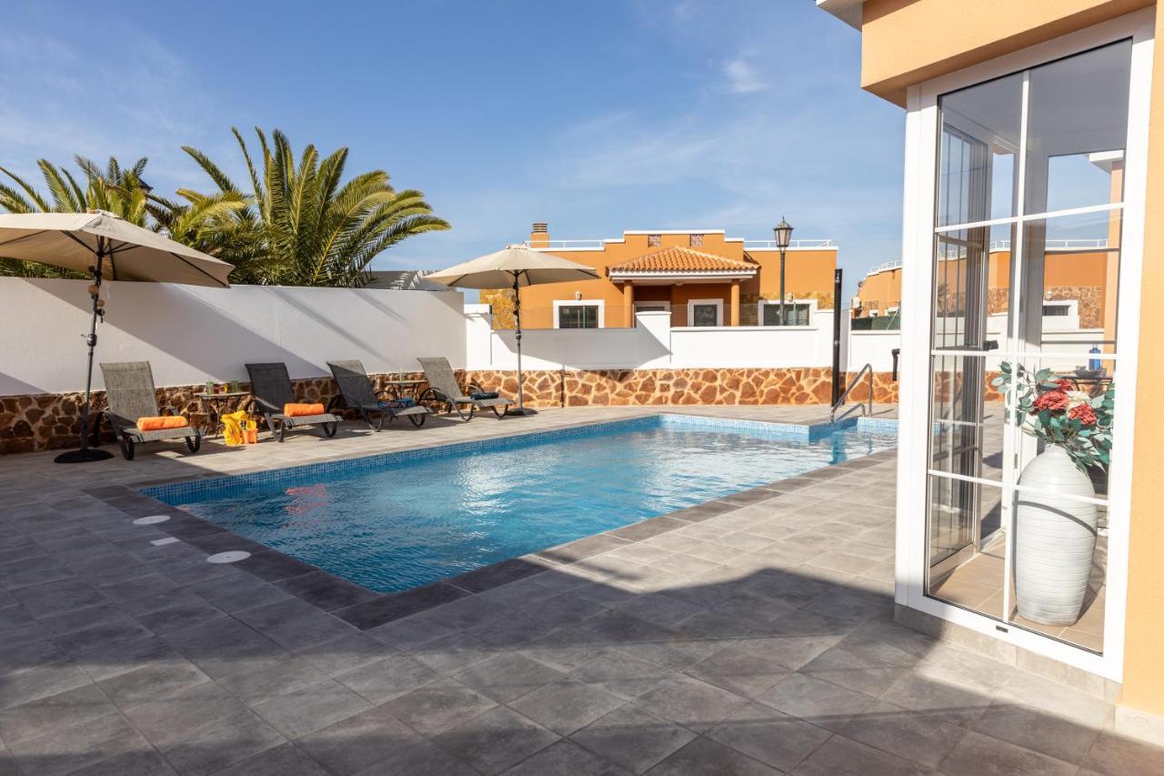Perfect For Family Holidays With Private Pool, Near Beach And Golf- Villa Ashley Costa De Antigua Luaran gambar